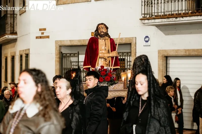 Foto 5 - El parque del Espol&oacute;n enmarca la procesi&oacute;n del Huerto en Alba