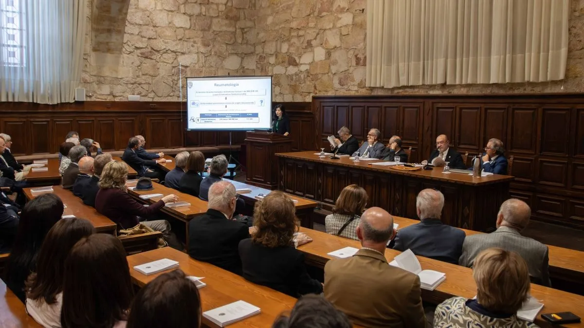 Susana Gómez Castro ingresa en la Real Academia de Medicina de Salamanca. Foto USAL