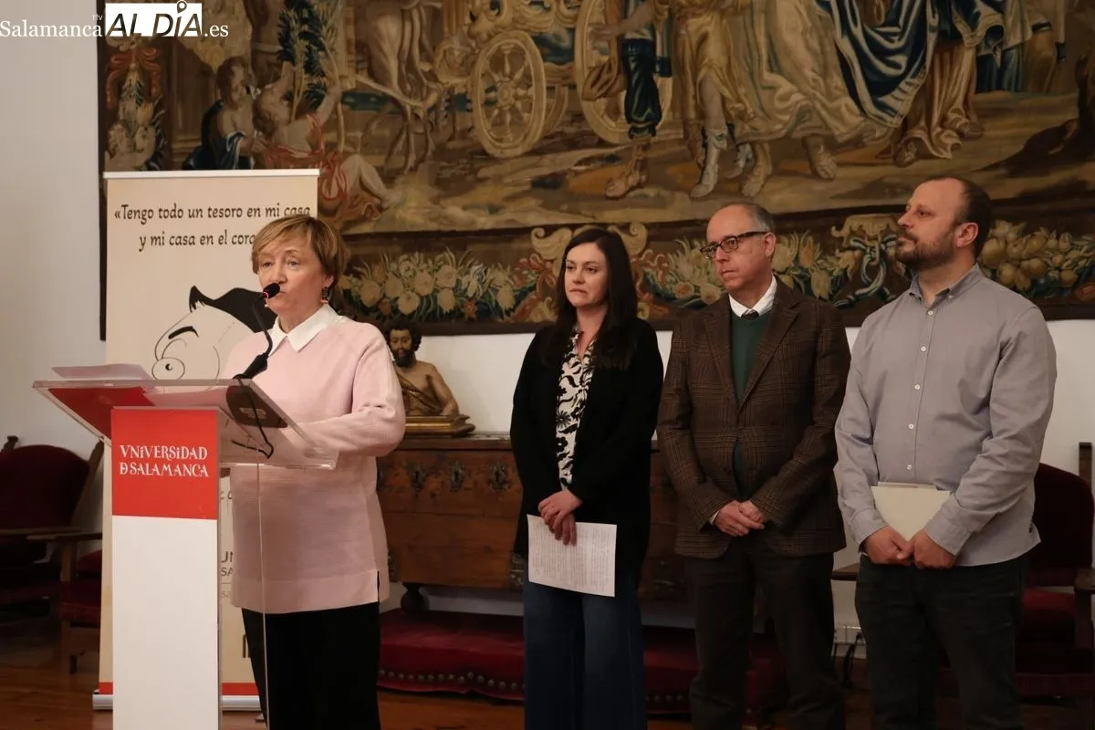 Inauguración del nuevo refugio para insectos en pleno centro de Salamanca, en el patio de la Casa-Museo Unamuno. Foto de David Sañudo