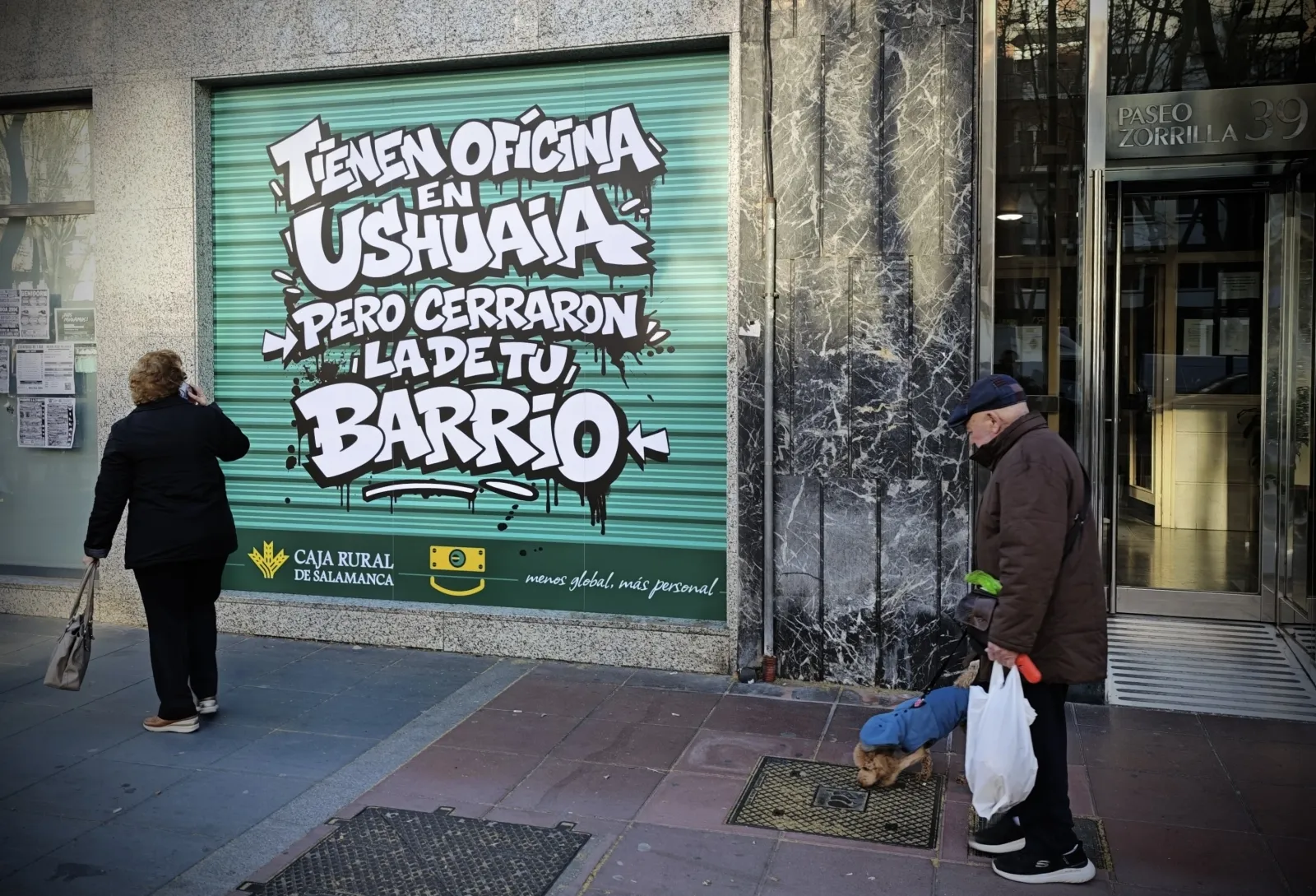Foto 3 - 'Menos global, m&aacute;s personal', Caja Rural de Salamanca reivindica la banca de proximidad