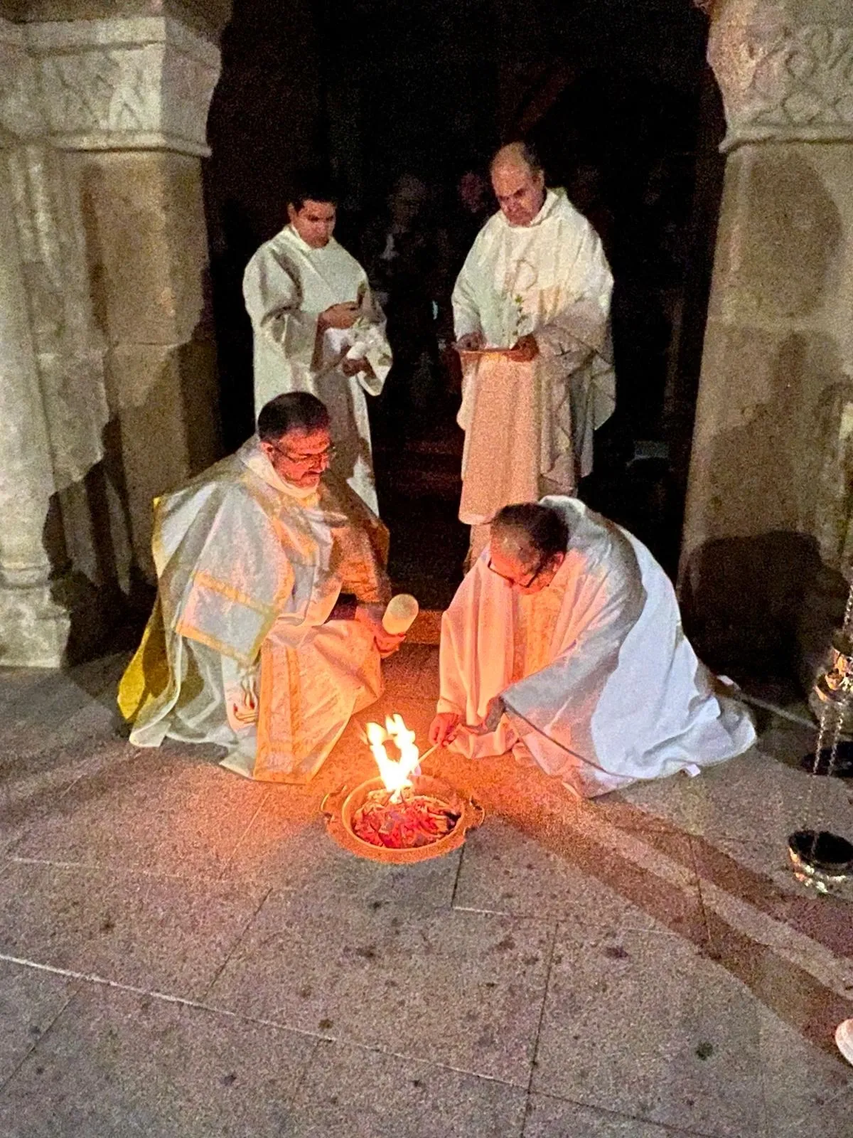 Vigilia Pascual en San Andrés