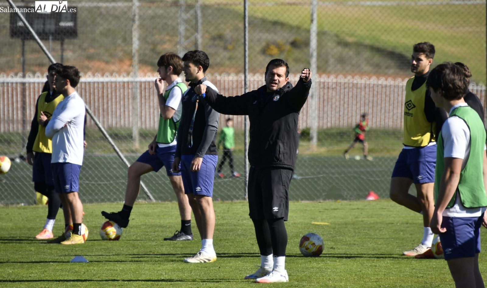 FOTOS | El Salamanca UDS afronta el sprint final por el playoff: Dani Hernández y Lara no entrenan y Mancebo no completa el día; Parra, sancionado