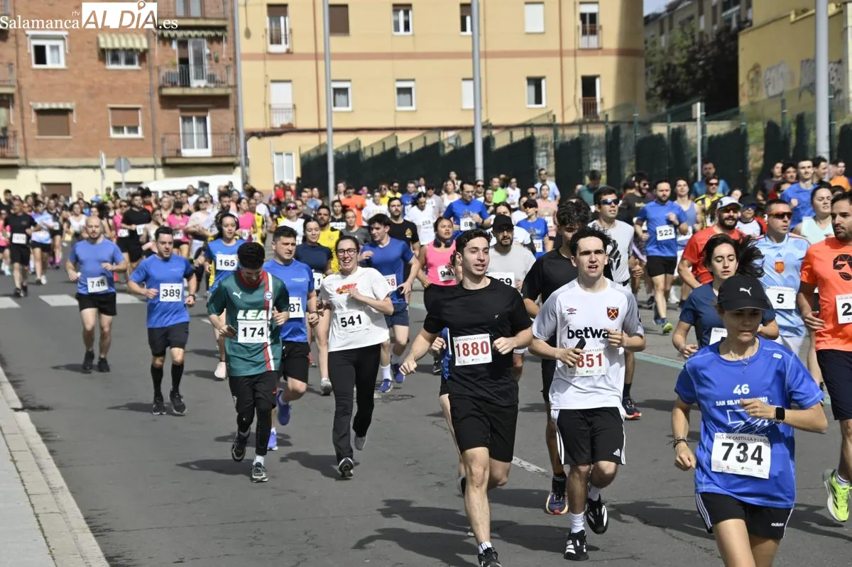 Álvaro Jaén y María José Carpio ganan la carrera inclusiva por el Día de Castilla y León 