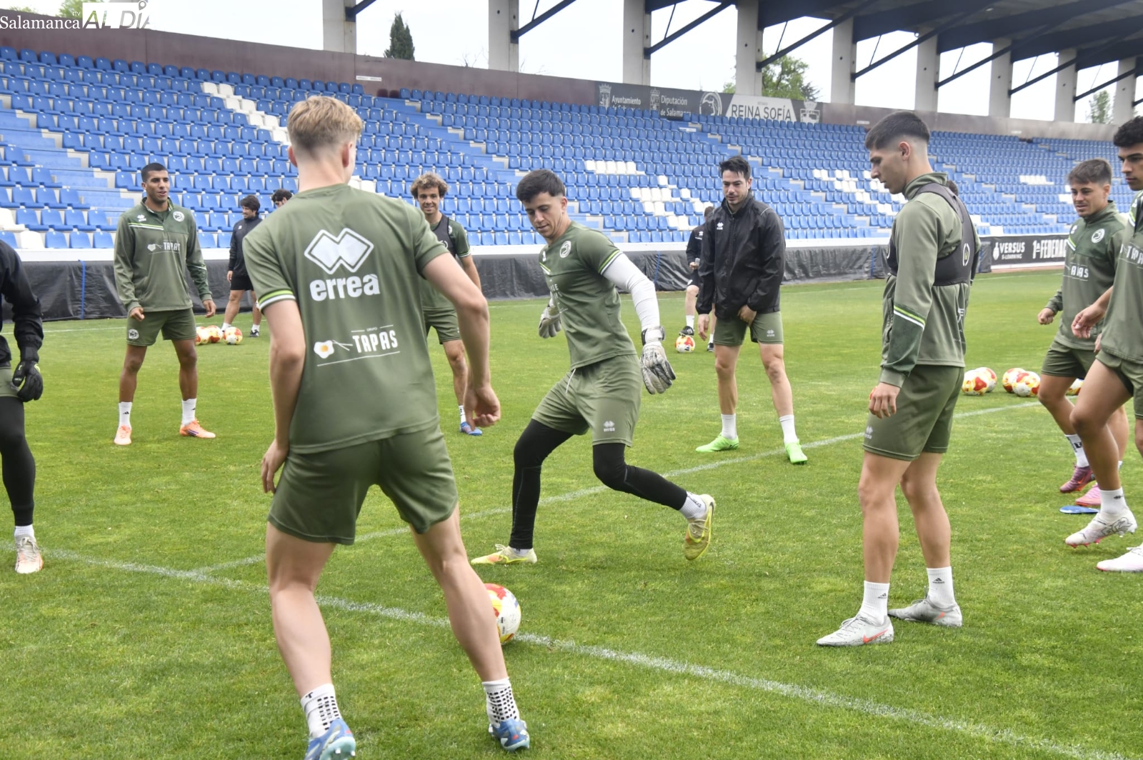 FOTOS | Unionistas sigue tocado para empezar a mirar al Castilla: Serpeta, Hugo de Bustos, Chibozo y Álvaro Gómez, bajas en el entrenamiento