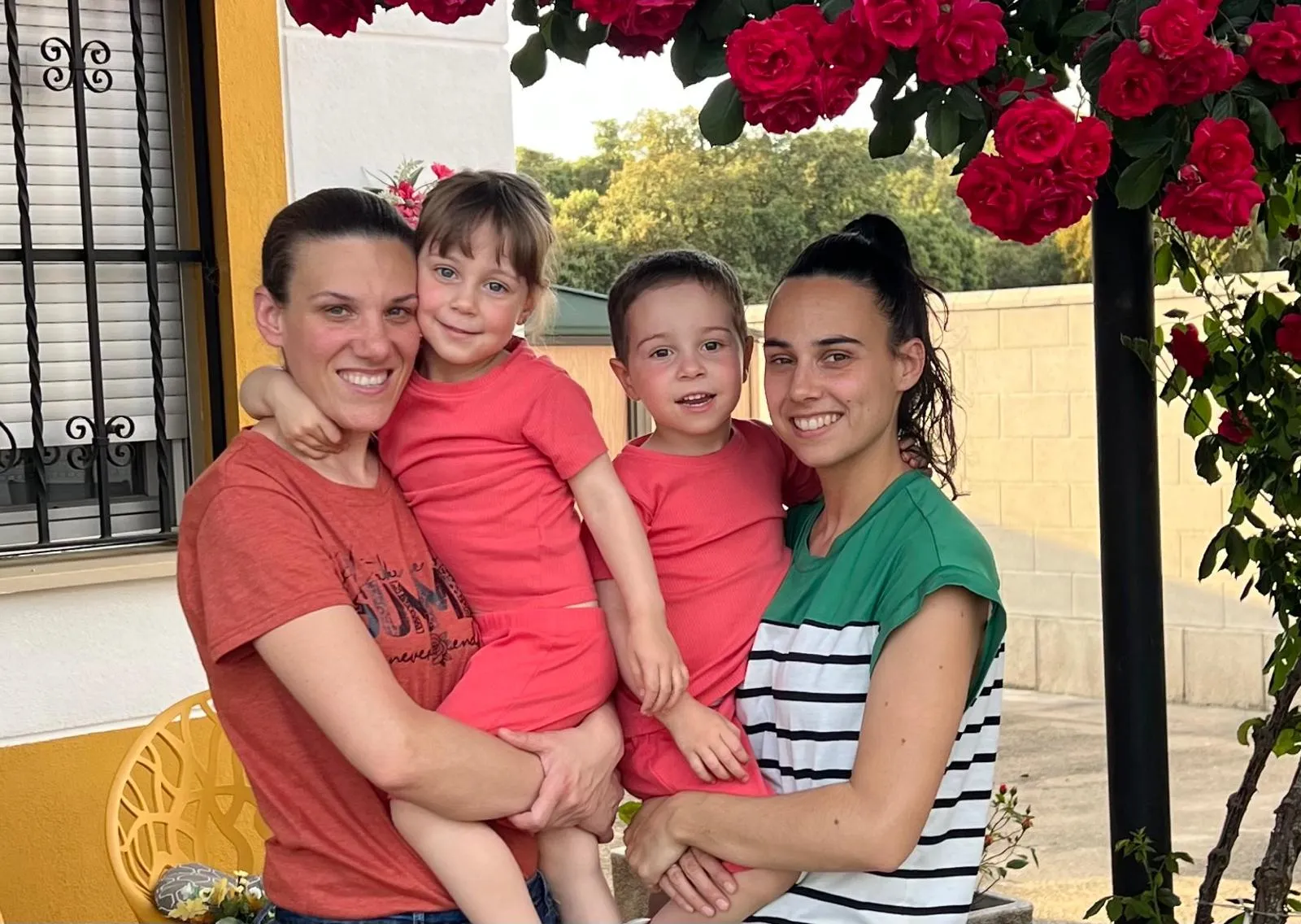 Jessica y Cristina, familia homoparental en Salamanca: Esto es lo mejor que nos ha pasado en la vida
