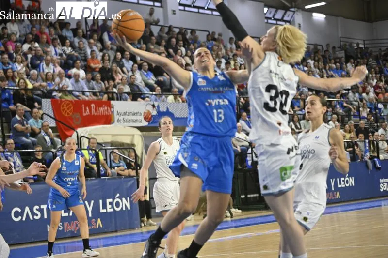 FOTOS | Una Vilaró en modo MVP enseña el camino hacia semifinales al Perfumerías Avenida, que se va con ventaja a Murcia (74-65)