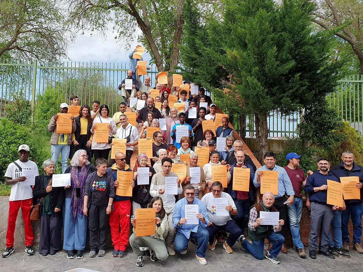Grupos de acogida de toda España rechazan en Salamanca la prioridad nacional de PP y Vox