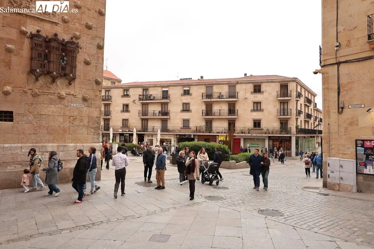 Ambiente en Salamanca este domingo 12 de abril. Fotos: David Sañudo