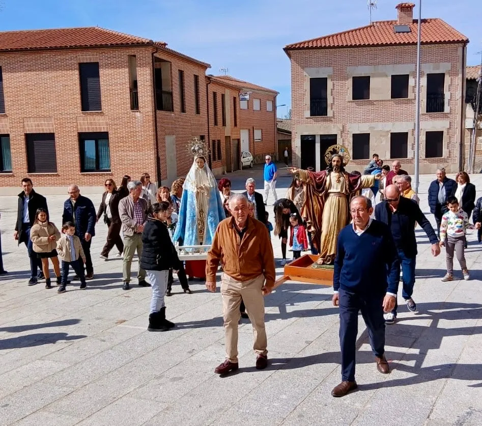 Procesión del Resucitado en Villoria
