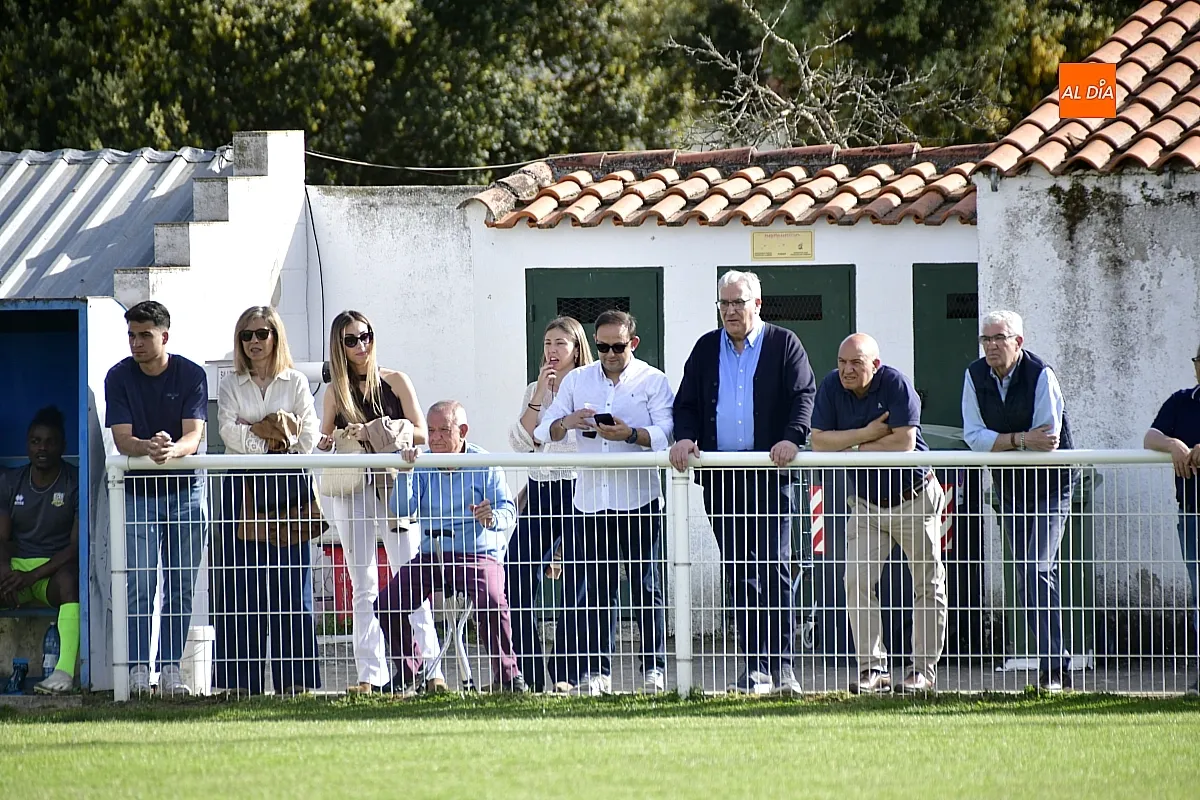 Momentos entre el C.Rodrigo C.F. y el Helmántico