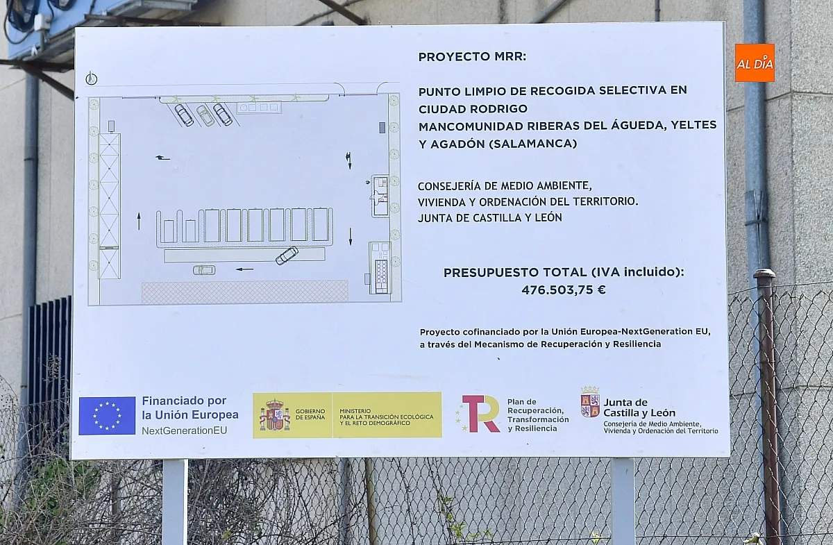 Las máquinas han empezado a trabajar sobre el terreno donde se ubicará el Punto Limpio