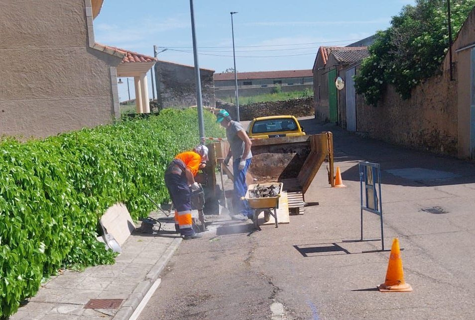Obras de mejora en calles y parques de Alba de Tormes
