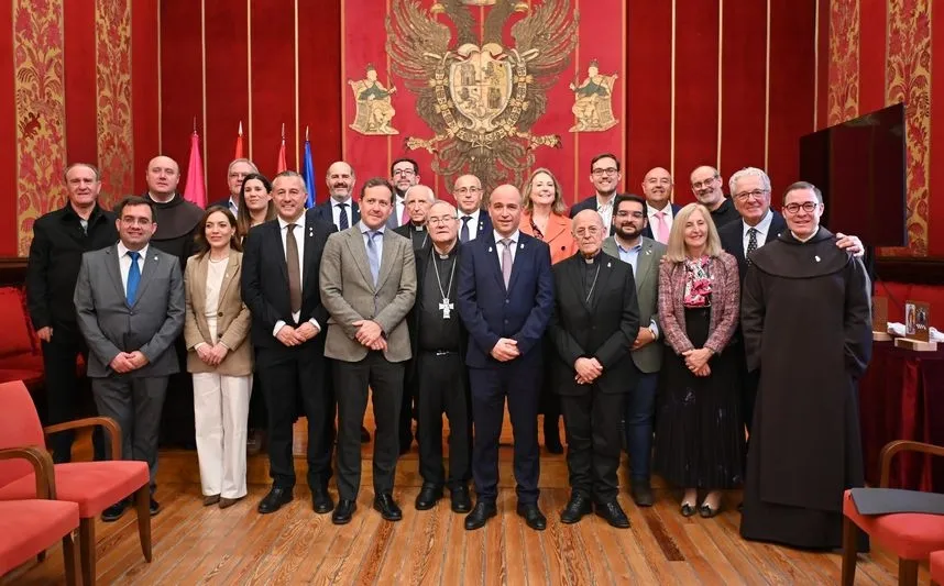 Foto 2 - Jorge D'Alessandro recibe el Premio Huellas de Teresa en Toledo