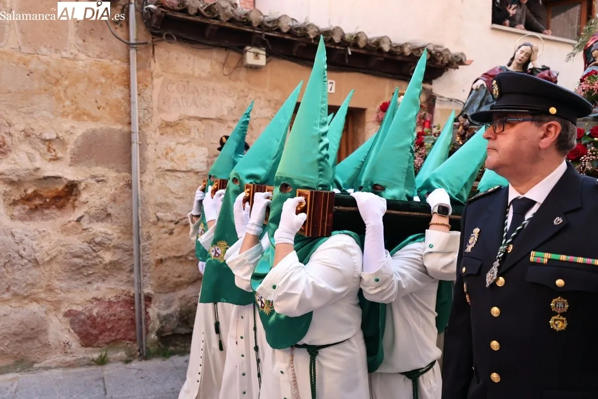 La Oración en el Huerto de los Olivos brilla en una procesión multitudinaria | FOTOS: David Sañudo