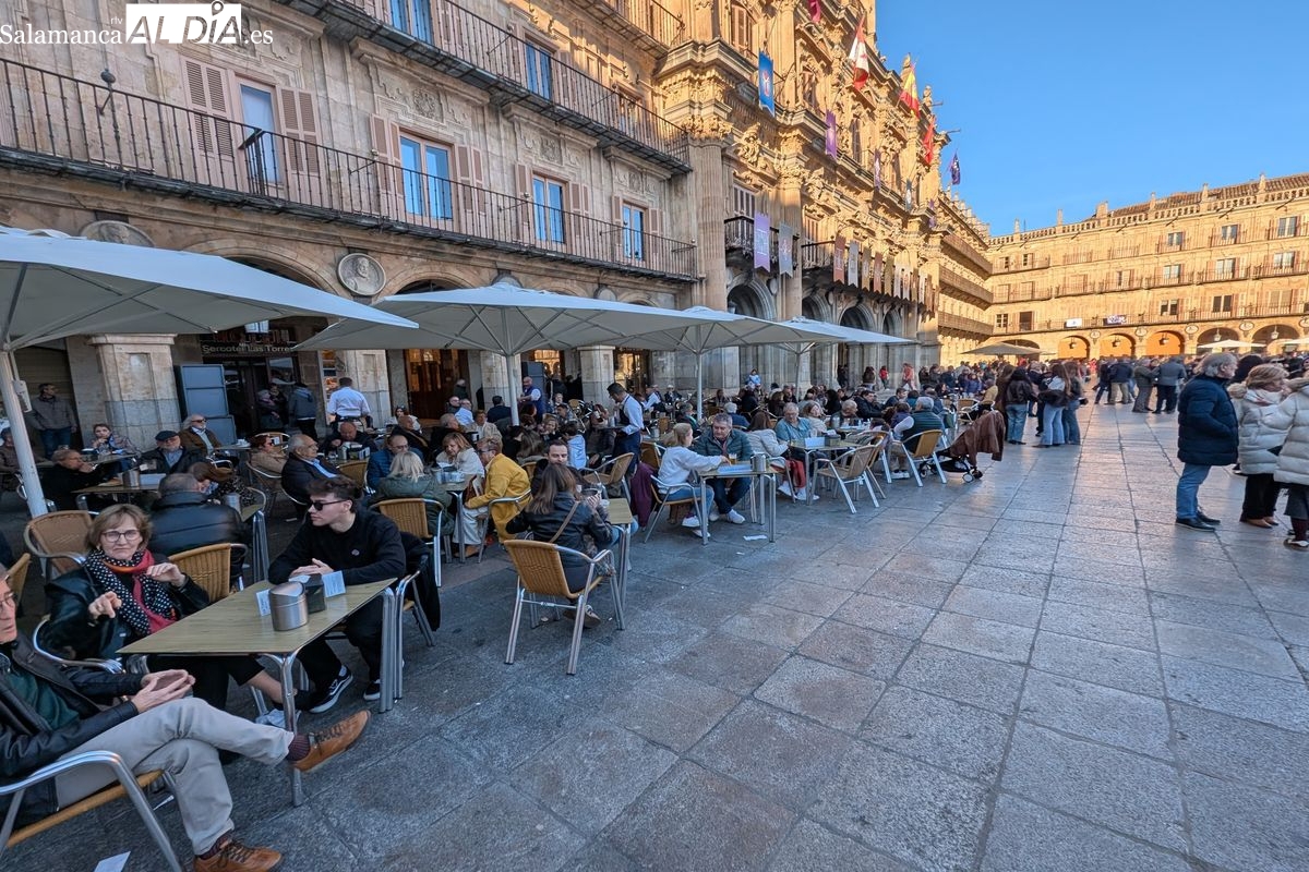 Jueves Santo en Salamanca: gran afluencia y buen tiempo