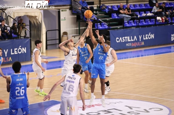 El Perfumerías Avenida Xoborg cae en casa del líder... pero mantiene las opciones de playoff (84-74)