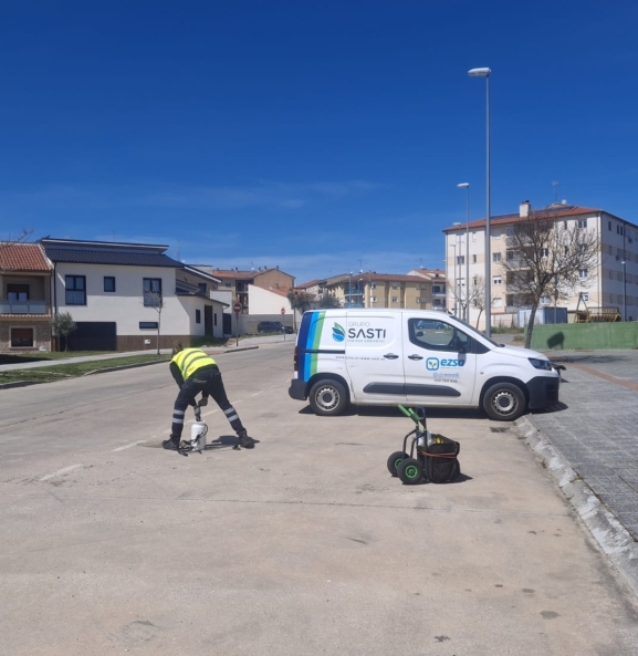 Refuerzo de los trabajos de desratización y desinsectación con 11 intervenciones en marzo y abril