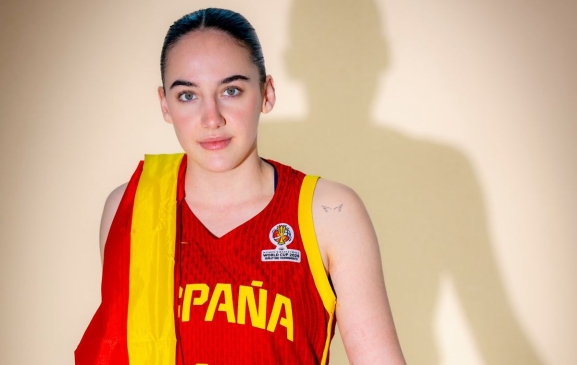 VÍDEO | La jugadora del Perfumerías Avenida Iyana Martín, elegida número siete en el draft de la WNBA