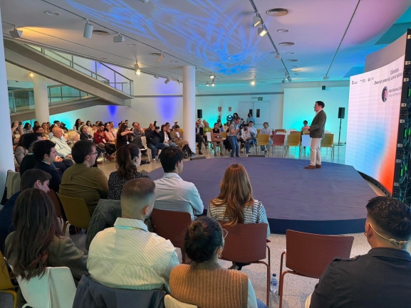 Salamanca lanza Talentum para retener el talento joven