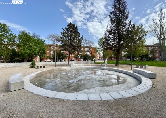 ¿Pueden los perros entrar en el nuevo parque Los Jardines? Esta es la normativa que lo regula