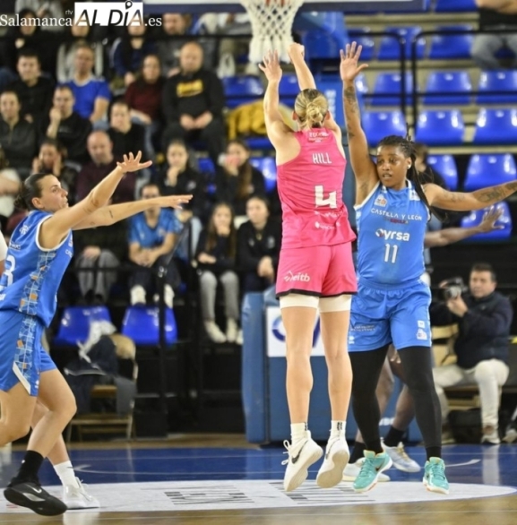 Así queda la clasificación para el Perfumerías Avenida tras su última derrota y a falta de tres jornadas para los playoffs