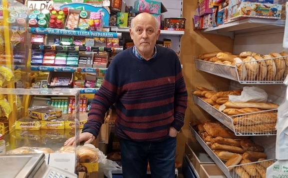 Cierra el único quiosco que intercambia novelas en Salamanca