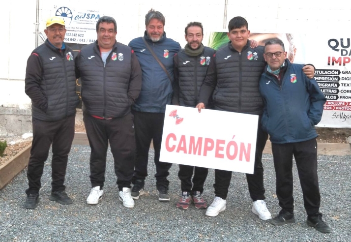 Doblete del CD Petanca Villares en el campeonato de CyL, que sella su pase al Nacional