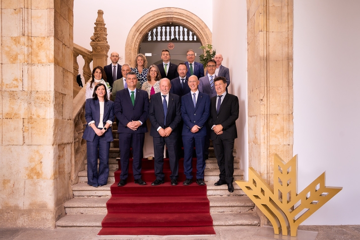 Casimiro Martín asume la presidencia de Caja Rural de Salamanca tras la marcha de Ernesto Moronta