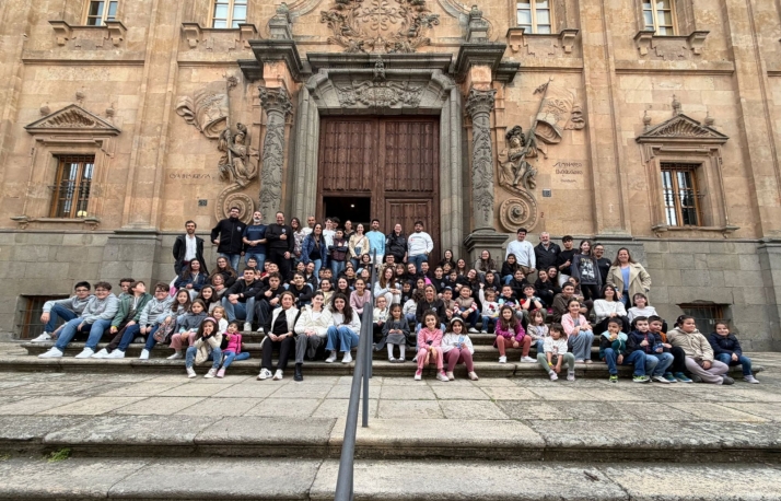 El futuro de la Semana Santa de Salamanca se forja en una unión sin precedentes de los niños y jóvenes cofrades