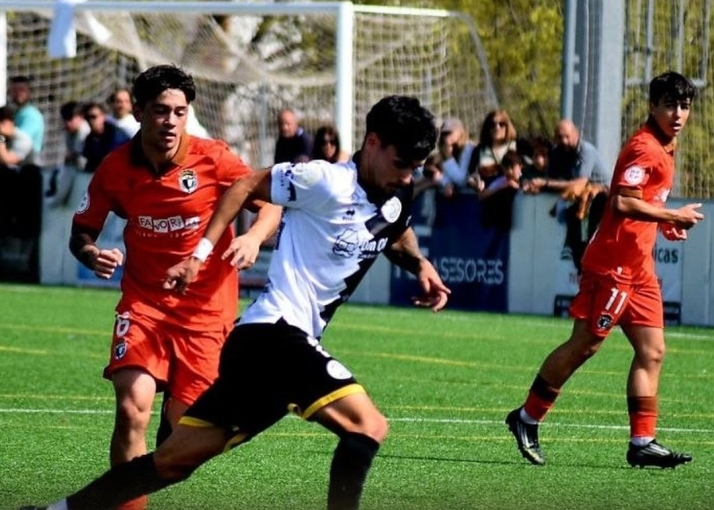 Unionistas no aprovecha una buena oportunidad de sentenciar la salvación ante el Burgos (0-1)