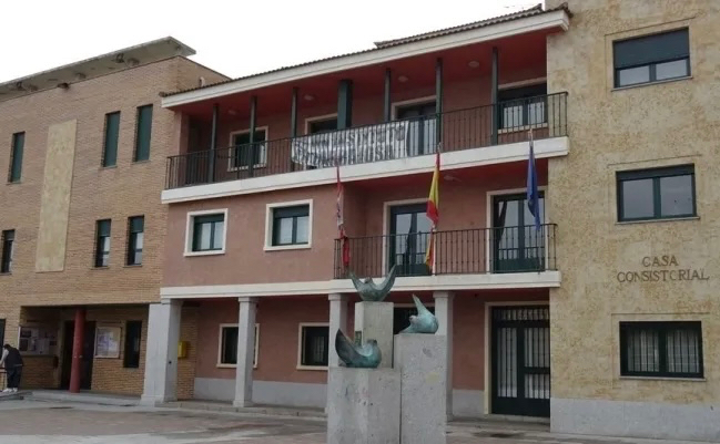 Recogida de residuos en la Vía Verde de Carbajosa de la Sagrada