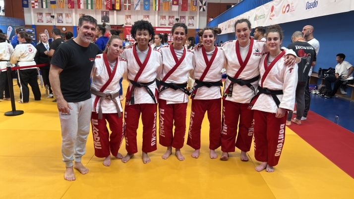 Pleno de victorias del equipo femenino del Judo Club Doryoku en el inicio de la Segunda División Nacional