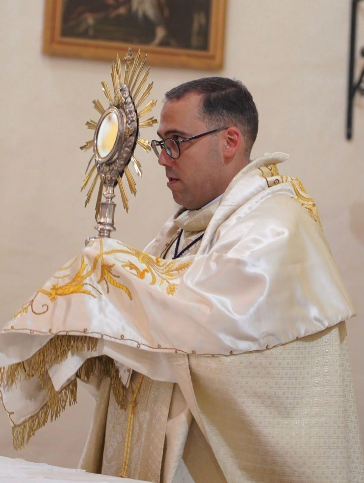 Anselmo Matilla, pregonero en La Fuente de San Esteban