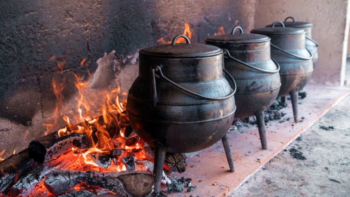El Festival da Chanfana de Meimão es mucho más que degustar ‘chanfana’: senderismo, música, elaboración de quesos y ‘brulhões’