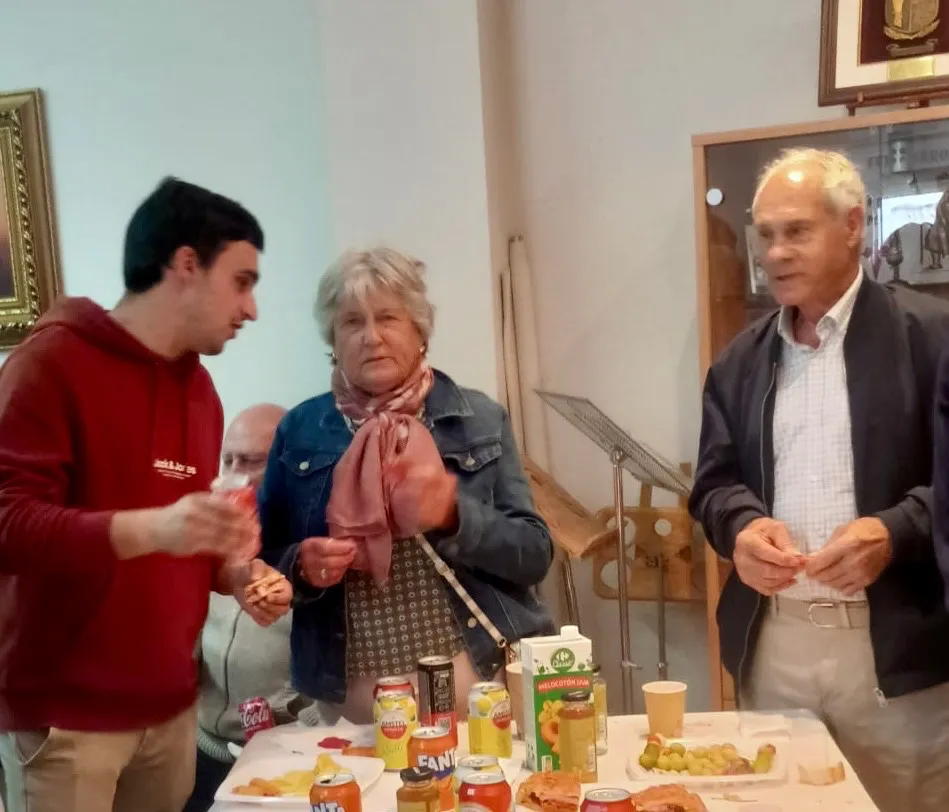 Foto 3 - San Isidro Labrador re&uacute;ne a vecinos y agricultores en una festiva jornada en Villoruela