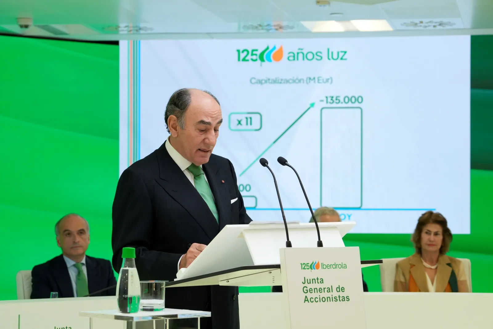Foto 2 - La empresa liderada por este salmantino celebra su 125 aniversario convertida en la primera el&eacute;ctrica de Europa
