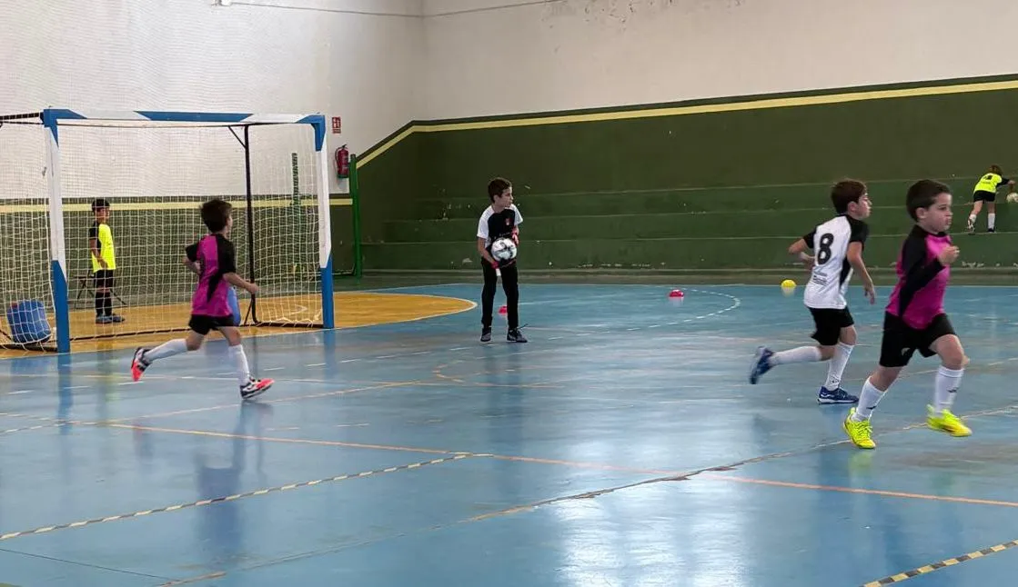 Liga comarcal mirobrigense infantil en Sancti Spíritus