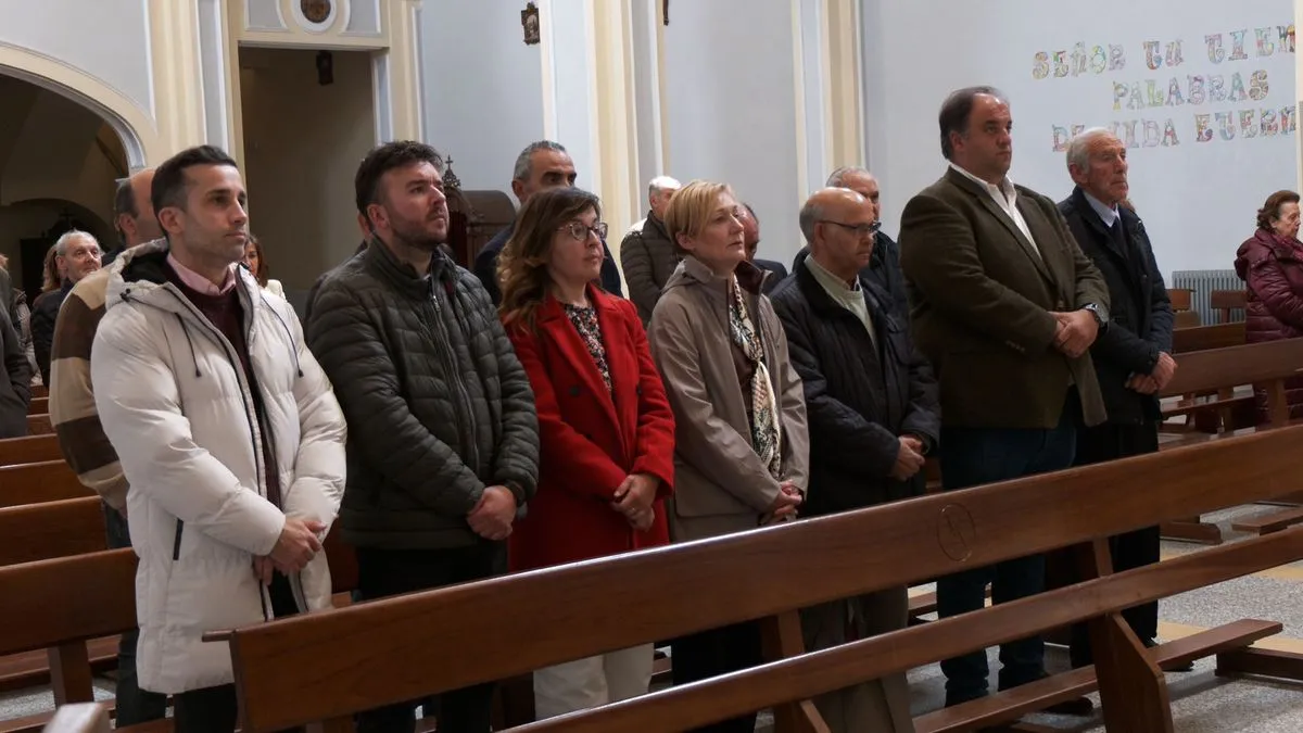 Foto 3 - Eucarist&iacute;a, procesi&oacute;n y bendici&oacute;n: as&iacute; ha vivido Guijuelo la fiesta de San Isidro