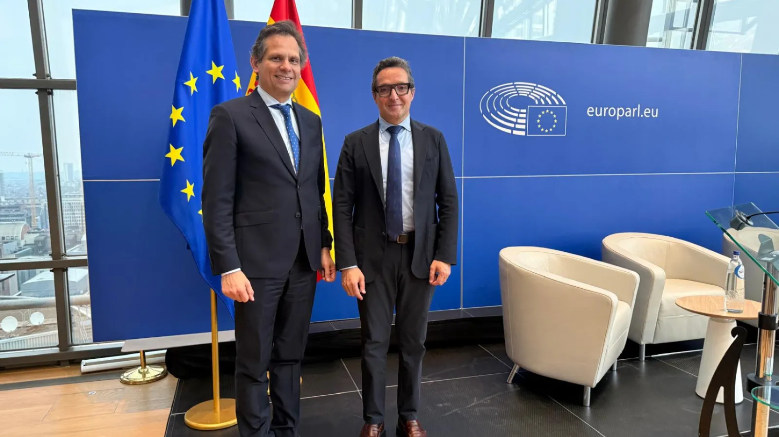 El rector de la USAL, Juan Manuel Corchado, visita Bruselas