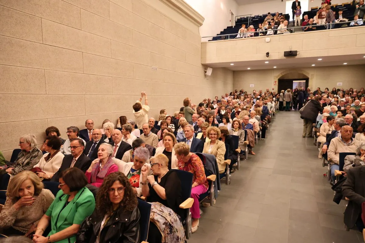 Un total de 165 alumnos de diez sedes se gradúan en el Programa de la Experiencia de la UPSA