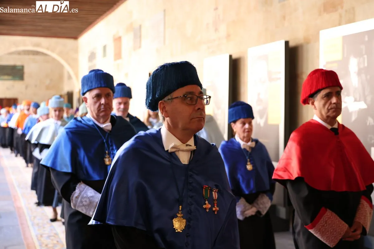 Antonio Huertas, investido doctor 'honoris causa' por la Universidad de Salamanca. Foto de David Sañudo