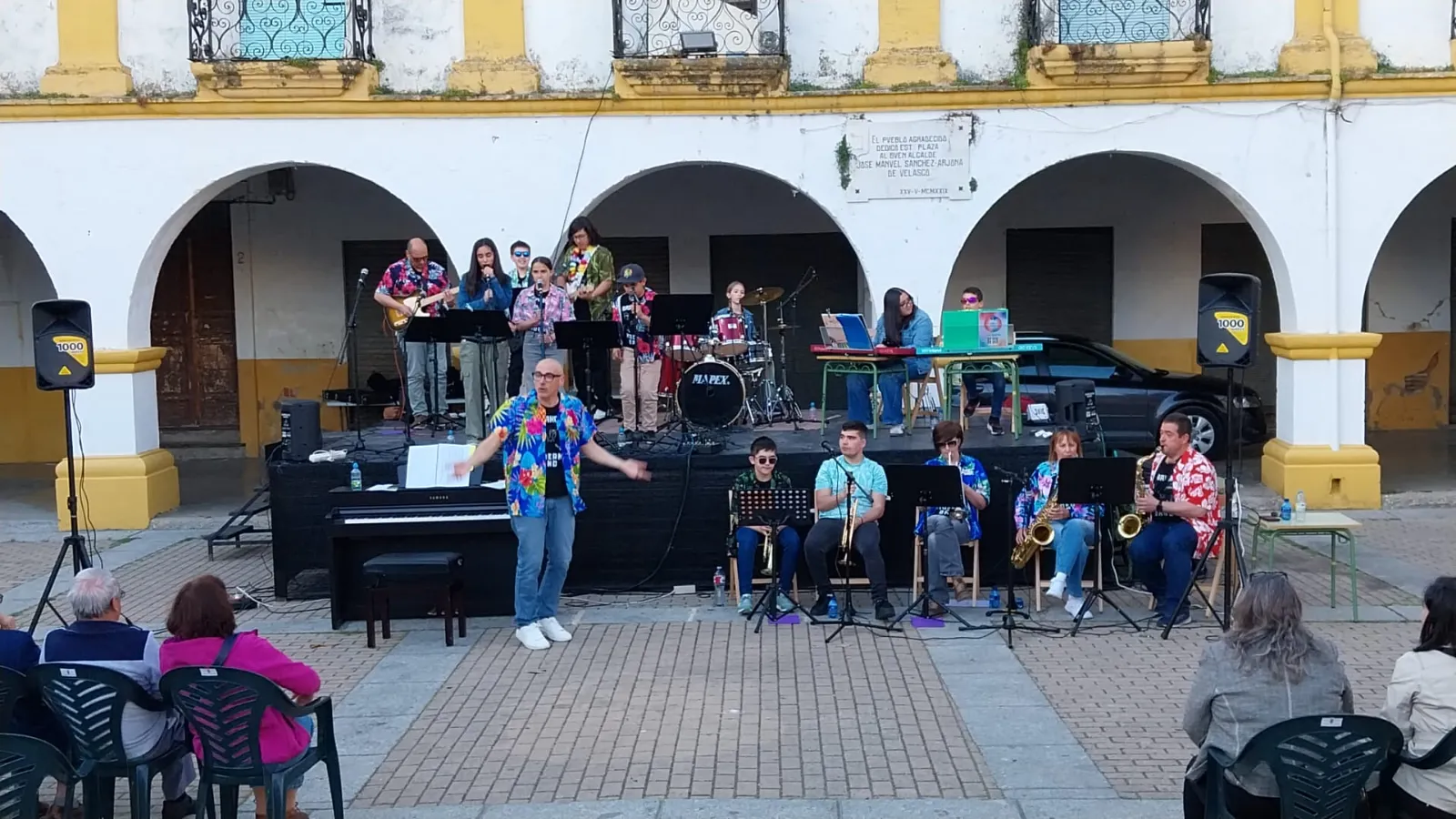 Foto 2 - La Barahona Modern Band clausura la jornada del s&aacute;bado de la V Feria del Farinato