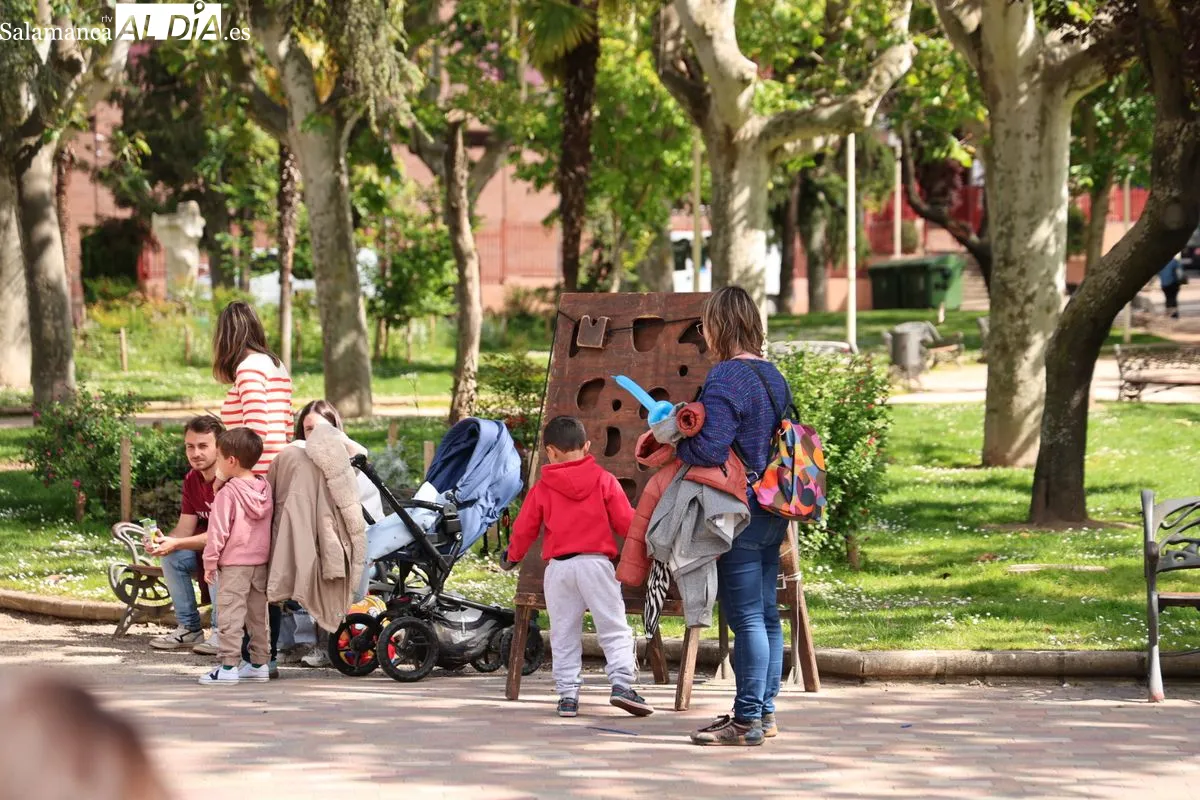 La Alamedilla de Salamanca ha acogido numerosas actividades para celebrar el Día Internacional de las Familias. Fotos: David Sañudo