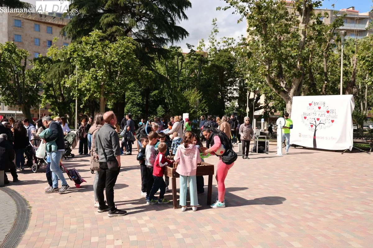 La Alamedilla de Salamanca ha acogido numerosas actividades para celebrar el Día Internacional de las Familias. Fotos: David Sañudo