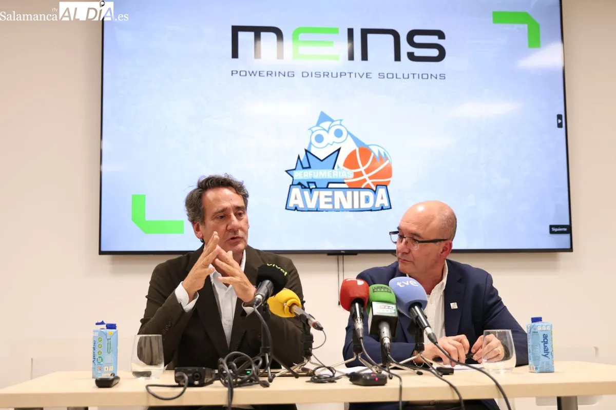 Jorge Recio y Julián Herrero han presentado el nuevo proyecto del CB Avenida. Fotos: David Sañudo