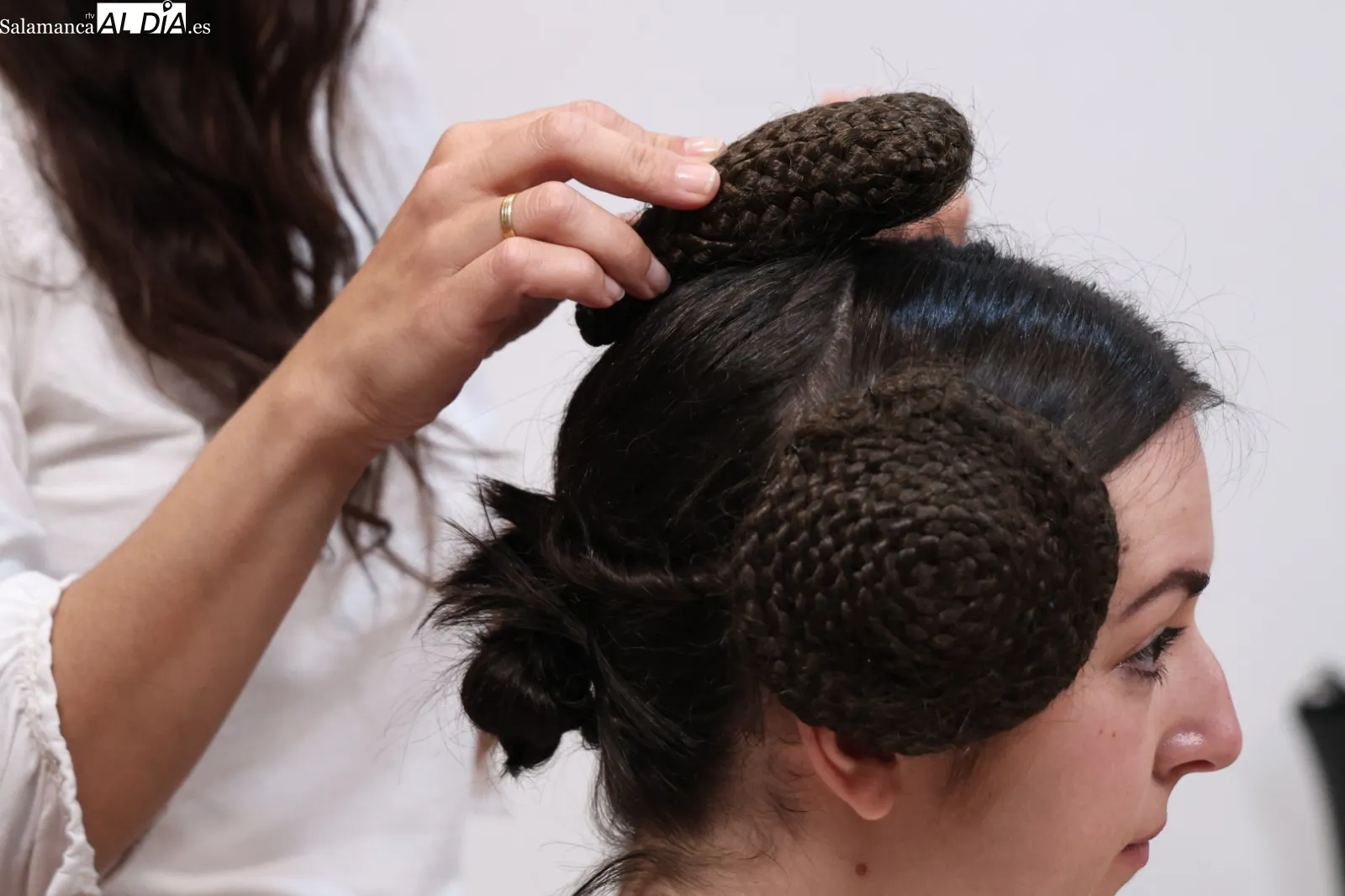 De los pies a la cabeza: los secretos para lucir el traje tradicional de charra | FOTOS: David Sañudo