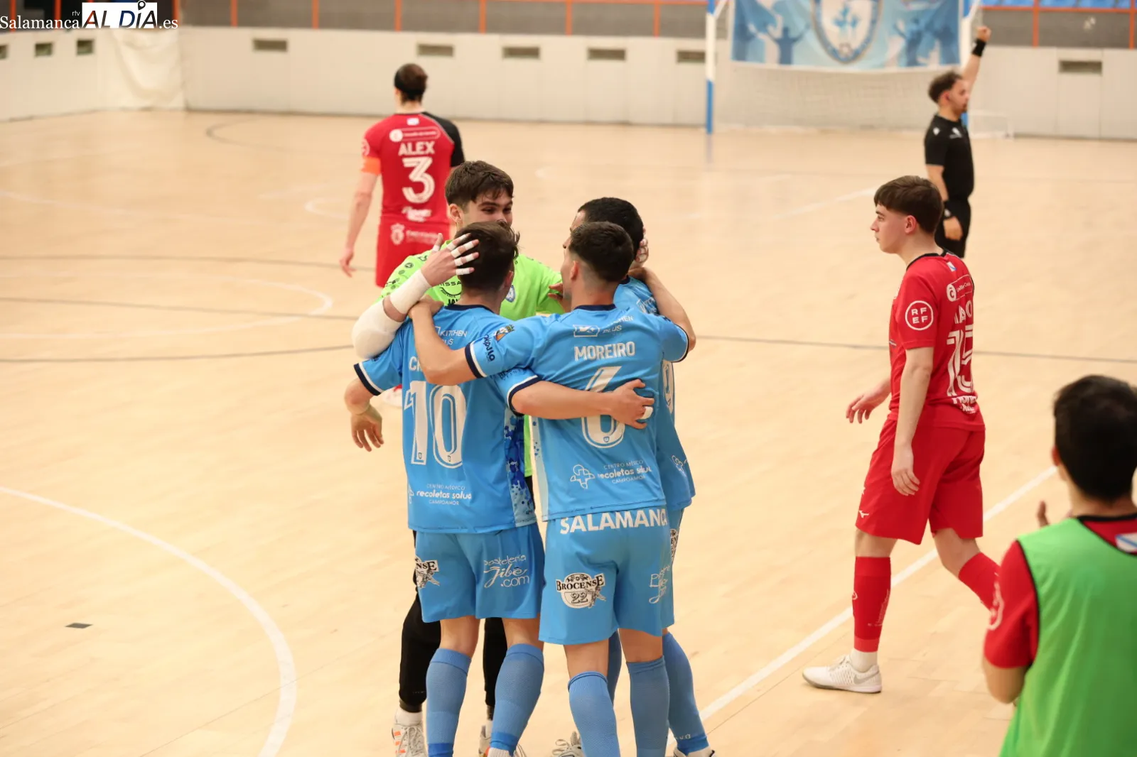 FOTOS | El Salamanca FS vence al Coruña 5 FS antes del playoff a Segunda (5-4)