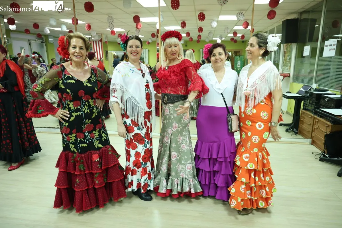 Celebración de la Feria de Abril en la Casa de Andalucía en Salamanca. Fotos: David Sañudo