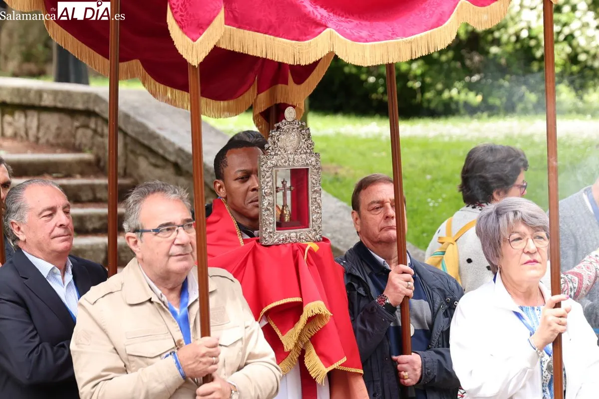 Procesión del Lignum Crucis en Salamanca por los 520 años