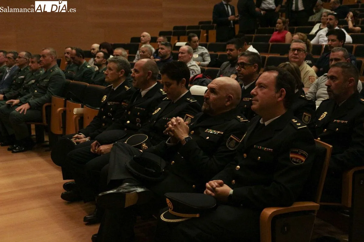 Salamanca celebra el Día de la Seguridad Privada con la entrega de 20 menciones honoríficas. Foto Emily Rivas